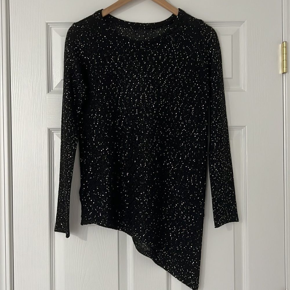 Black linen asymmetrical long sleeves top Sz Small sparkly
